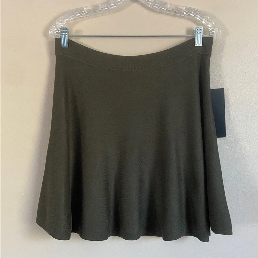 Tuckernuck HYACINTH HOUSE Olive Connie Knit Mini Skirt Large